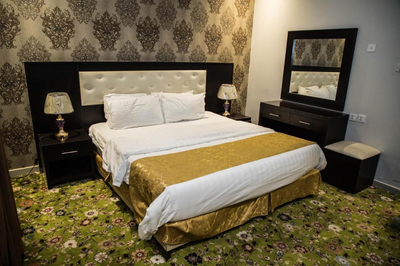 Zahrat Rozah By Quiet Rooms Riyadh Exteriör bild